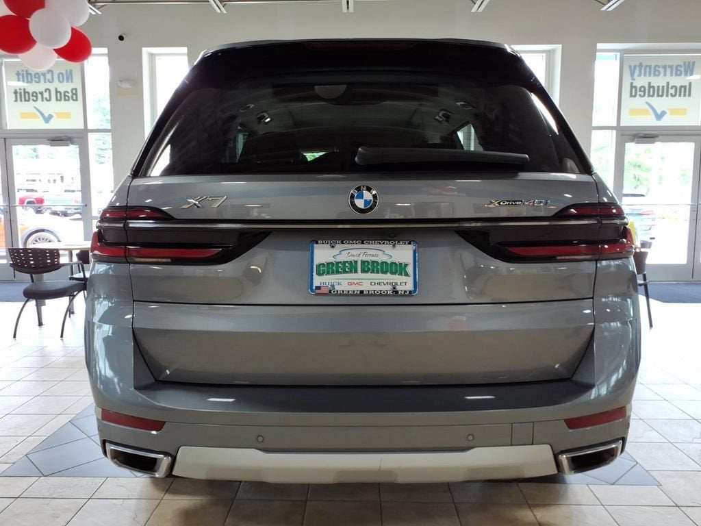 2024 BMW X7 xDrive40i