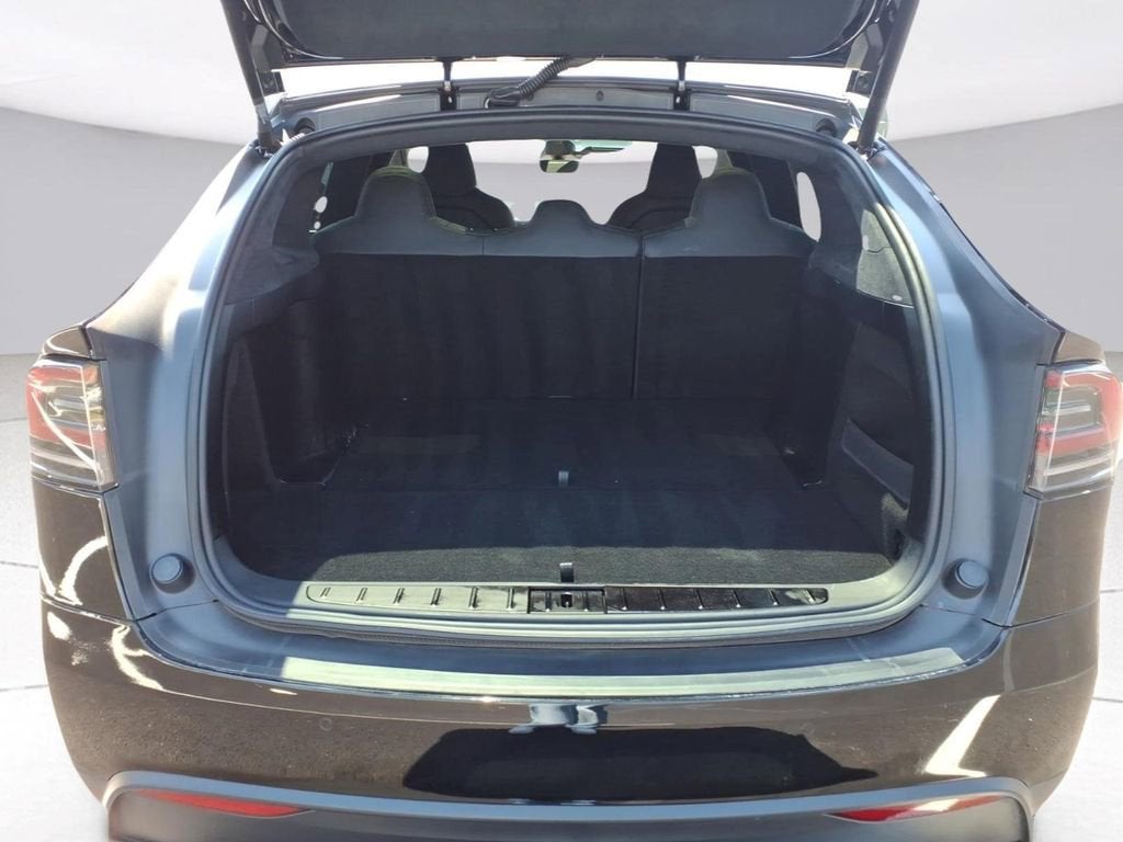 2022 Tesla Model X Base