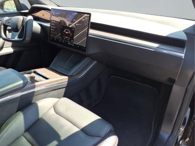 2022 Tesla Model X Base