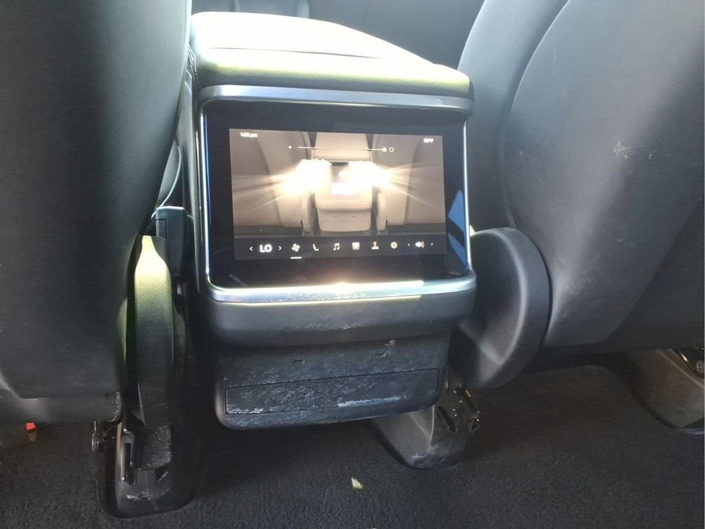 2022 Tesla Model X Base