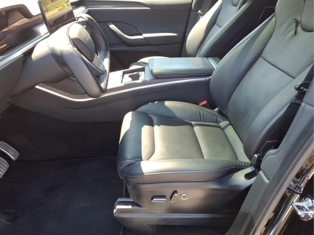 2022 Tesla Model X Base