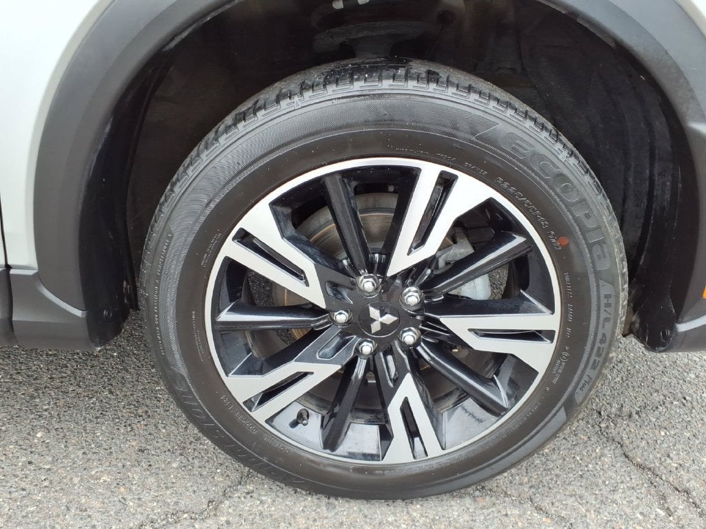 2024 Mitsubishi Eclipse Cross SE
