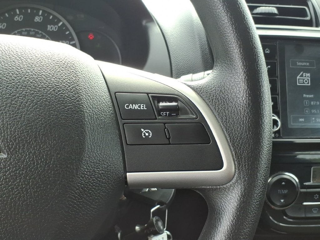 2024 Mitsubishi Mirage ES