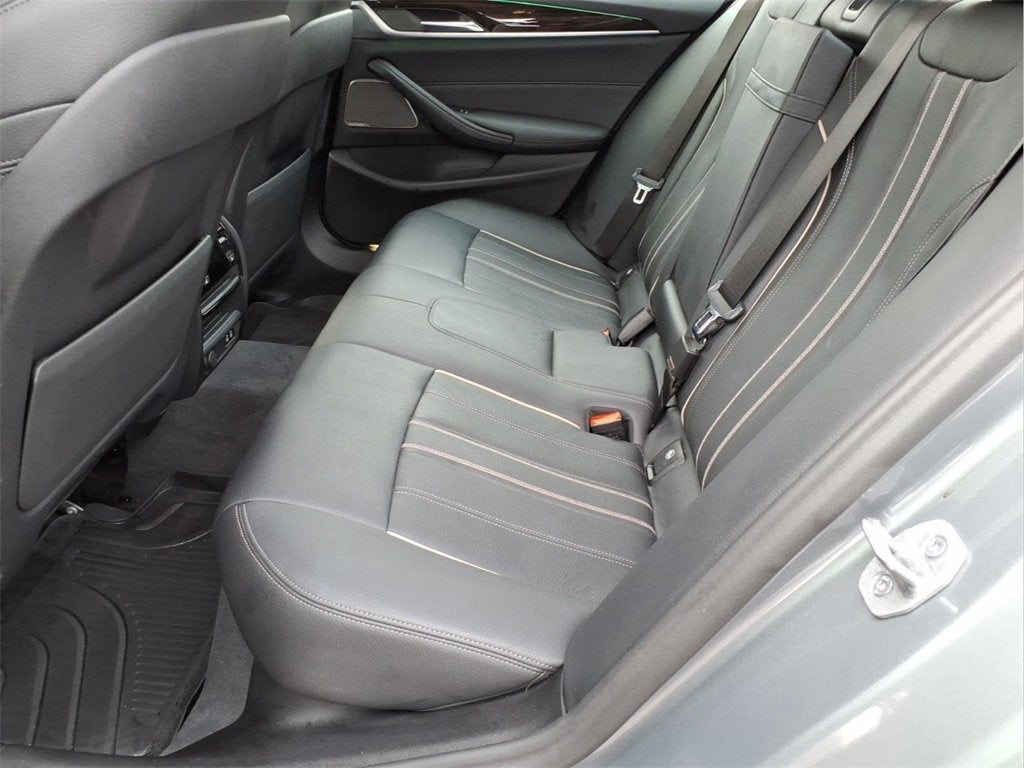 2023 BMW 5 Series 540i