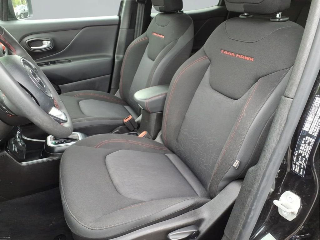 2023 Jeep Renegade Trailhawk